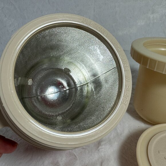 Vintage Thermos 10oz Insulated Hot or Cold Food Cup Orange King Seely Model 7002 - Picture 7 of 9